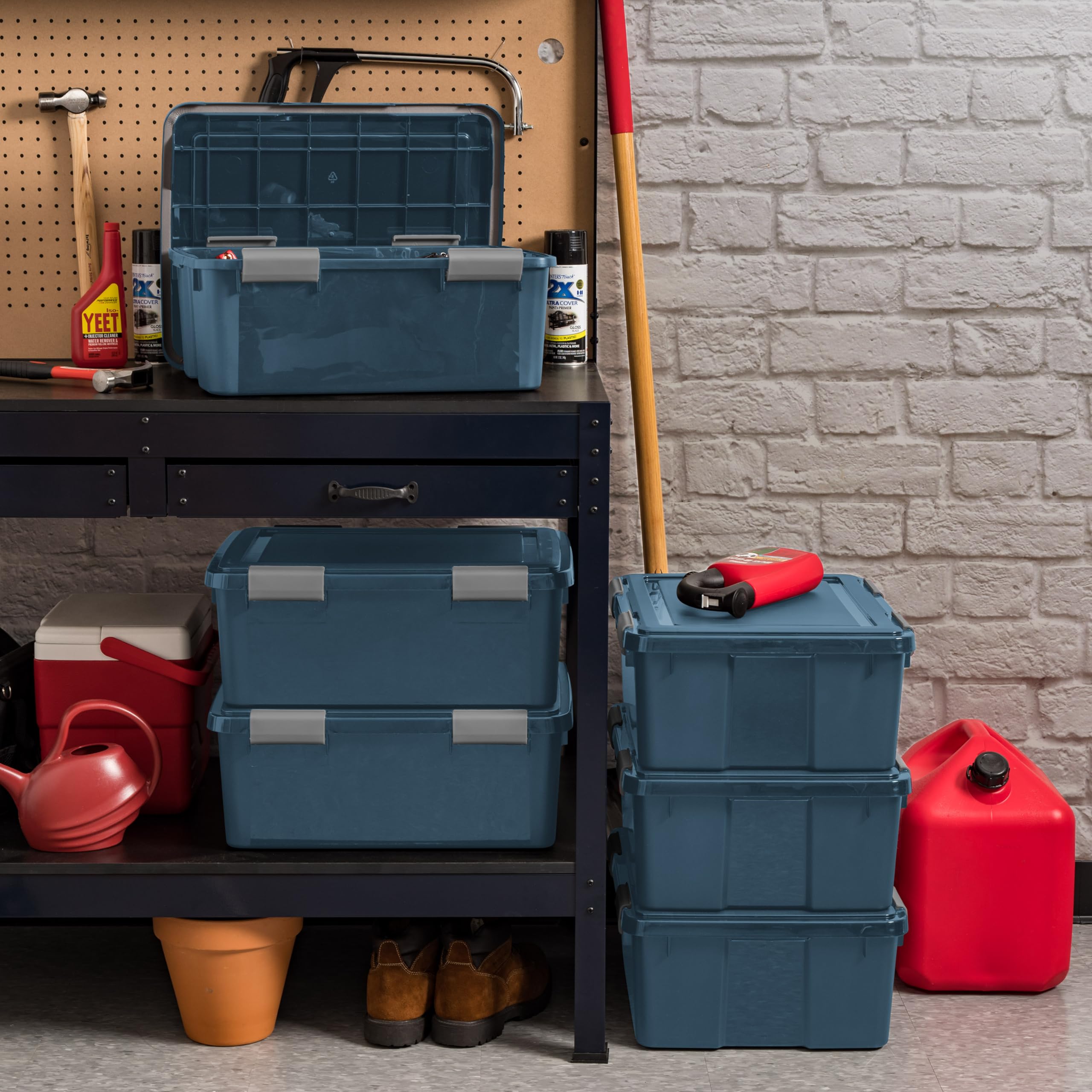 Iris Usa 31 Qt Eco-Friendly Storage Box With Gasket Seal Lid, 4 Pack - Bpa-Free, Made In Usa - Heavy Duty Moving Containers Tigh